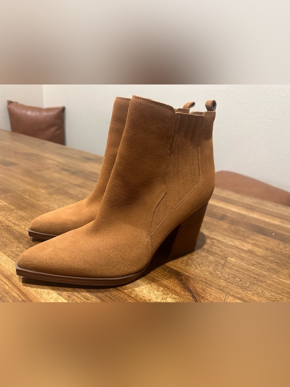 Marc fisher tan/brown suede boots booties size 9 fall